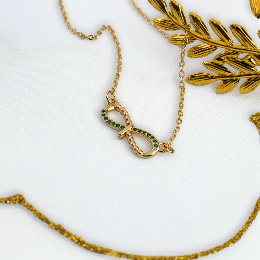 Cadena infinito en oro laminado - Maria