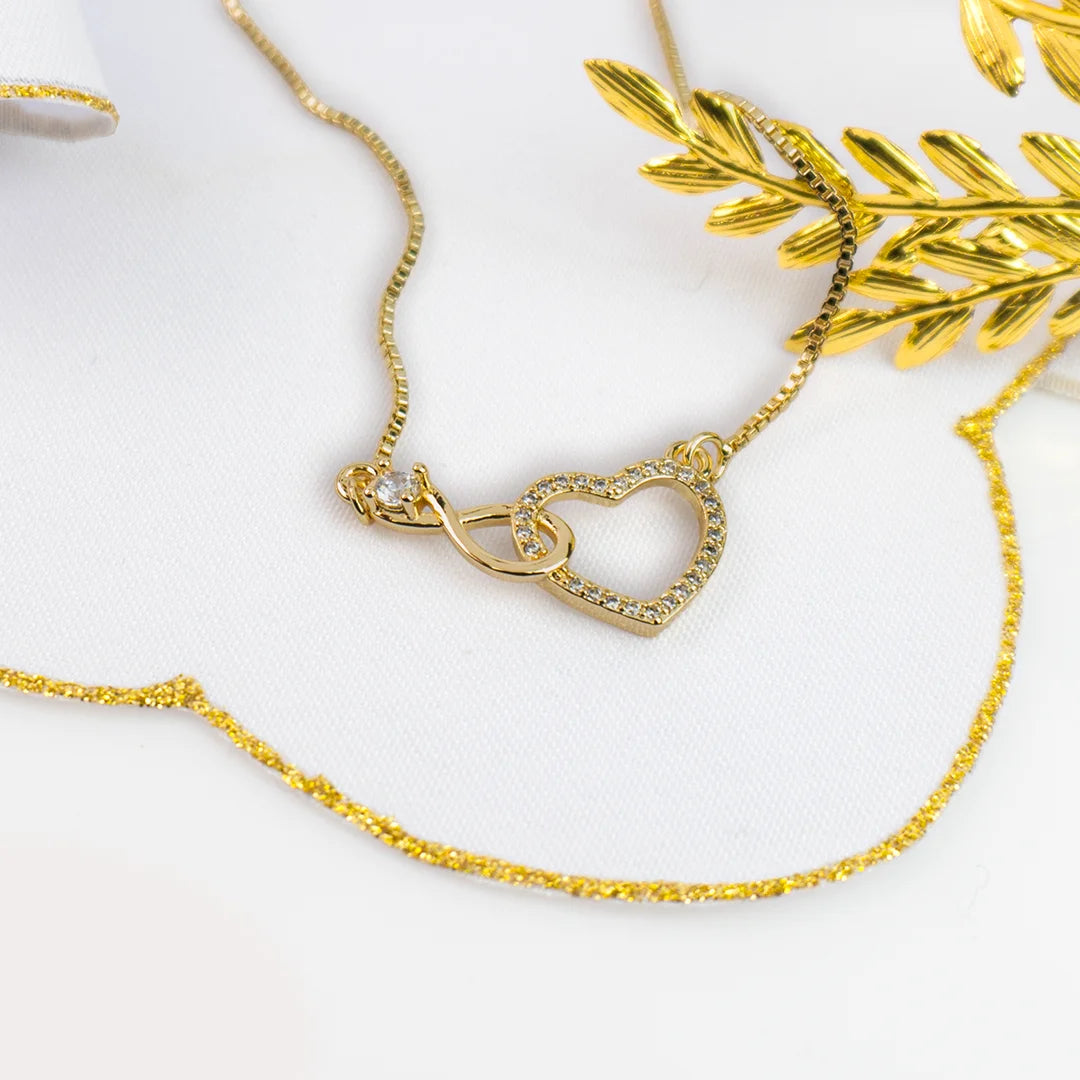 Cadena corazón infinito en oro laminado - Eunice